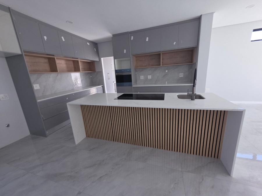 4 Bedroom Property for Sale in Sandown Western Cape